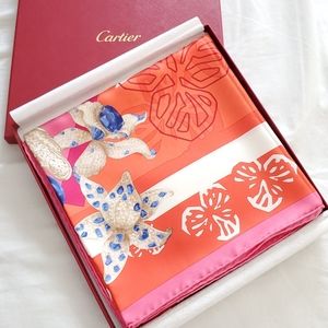 🌸🌸 Cartier Silk Scarf